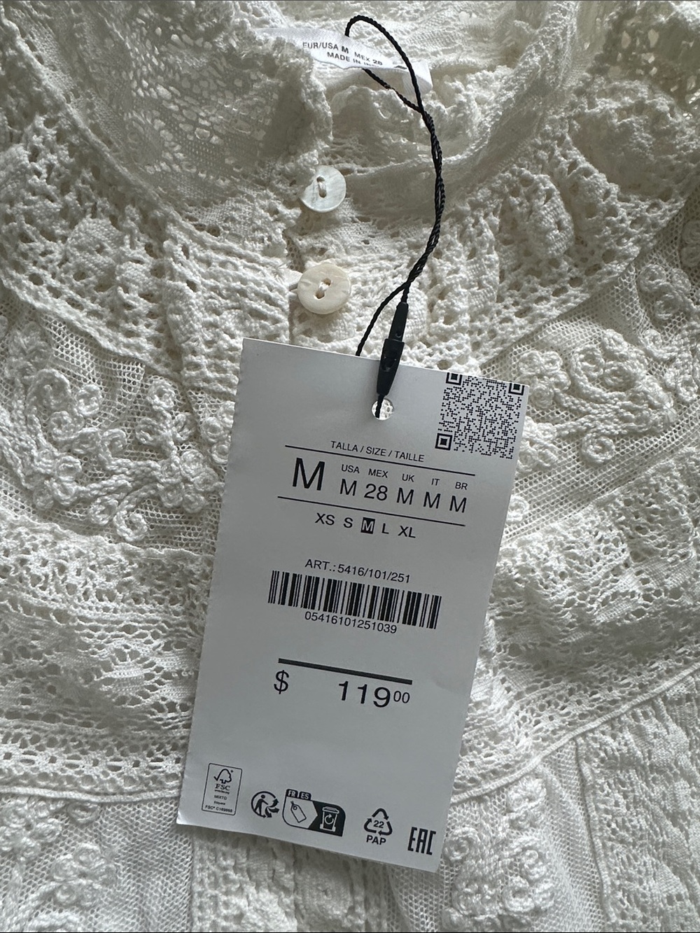 EMBROIDERED LACE PLEATED BLOUSE 5416/101/251
Zara Cream Lace-Trim Victorian - Picture 4 of 14